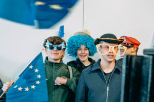 Europafans an der Fotobox (Foto Schöb)